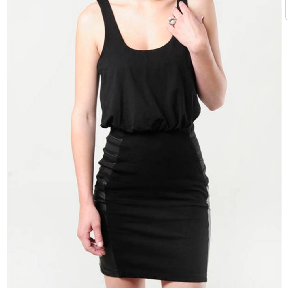 Alice + Olivia Black Bodycon Dress